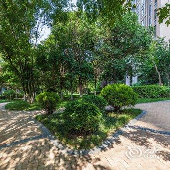 西安大唐芙蓉园/海洋馆/大雁塔观景三居室公寓(神奇动物在哪里极地馆分店)酒店提供图片