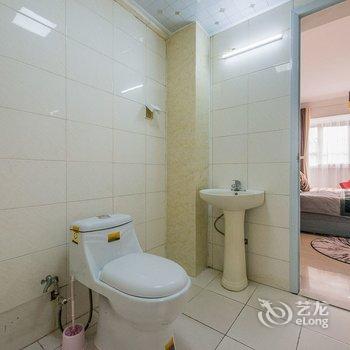 西安Locals路客·西安雁塔A17舍公寓(与西影路分店)酒店提供图片