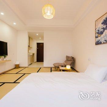 重庆张弛公寓(龙塔村分店)酒店提供图片