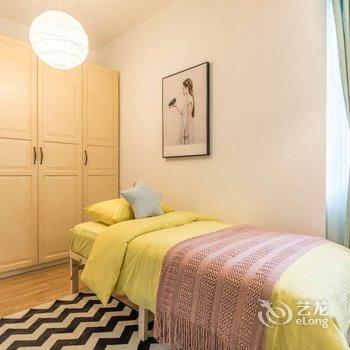 Locals路客·广州天河A59舍公寓(曾憲梓科学馆分店)酒店提供图片