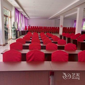 马尔康嘉良夷生态山庄酒店提供图片