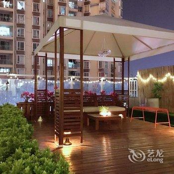 广州Locals路客·广州海珠A18舍公寓(白梧桐轰趴馆分店)酒店提供图片