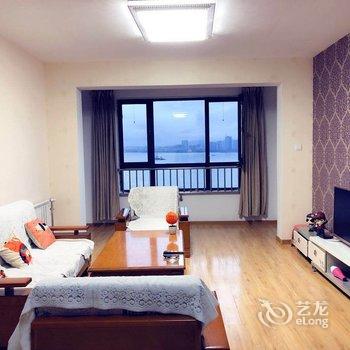 小薛公寓(青岛武夷山路公园店)酒店提供图片