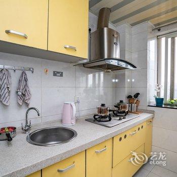 重庆Iris的家公寓(和平路二巷分店)酒店提供图片