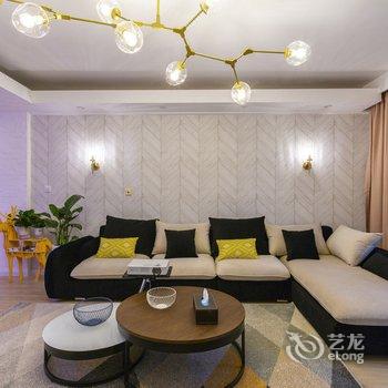 上海CosyRoom公寓(东华村分店)酒店提供图片