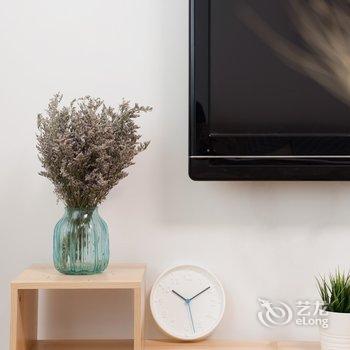 重庆零贰叁民宿酒店提供图片