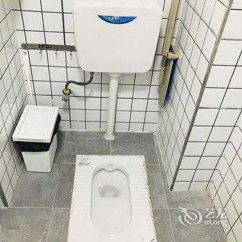 重庆薇疯徐徐徐公寓(美心洋人街-观光索道分店)酒店提供图片