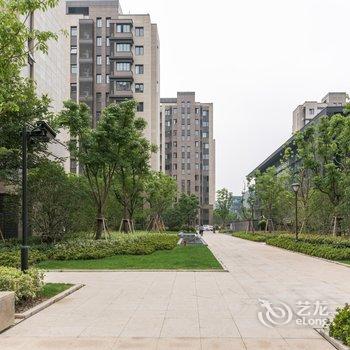 上海百年孤独千年一叹公寓(泰虹路分店)酒店提供图片