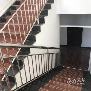 达里湖南岸运财山庄酒店提供图片