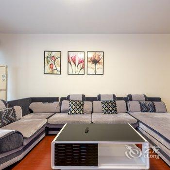 重庆骁骁妈公寓(涂山路分店)酒店提供图片