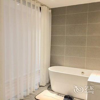 往事如疯公寓(北京郎家园路北口店)酒店提供图片