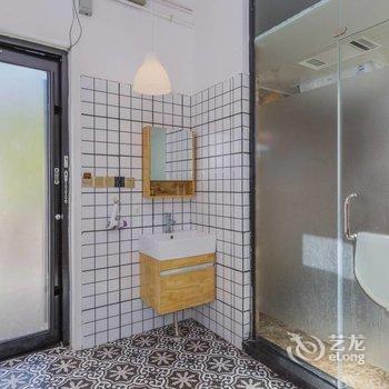 东森美墅(青岛佛涛路店)酒店提供图片