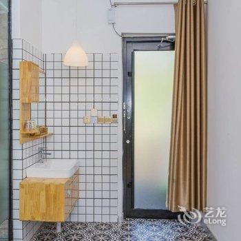 东森美墅(青岛佛涛路店)酒店提供图片