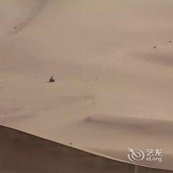 敦煌去哪儿沙漠露营基地酒店提供图片