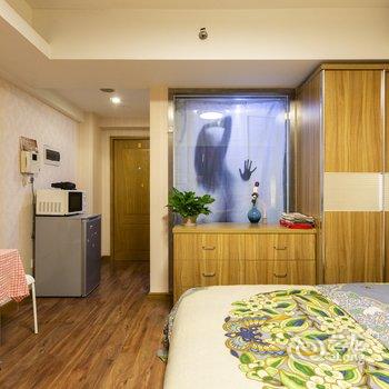 丽飞民宿(上海梅尔尼科夫美术馆分店)酒店提供图片