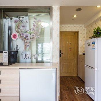 丽飞民宿(上海梅尔尼科夫美术馆分店)酒店提供图片