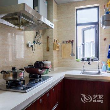 重庆青见公寓(中兴村分店)酒店提供图片