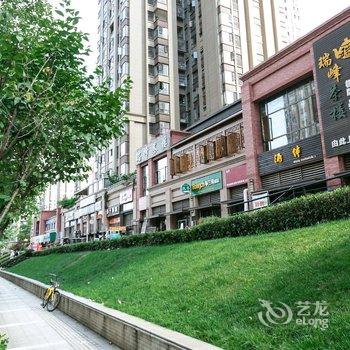 成都奇奇奇奇奇公寓酒店提供图片