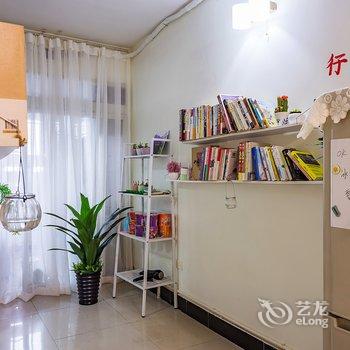 重庆简·行民宿(重庆大轰炸惨案遗址分店)酒店提供图片