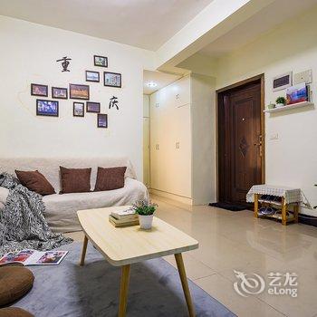 重庆简·行民宿(重庆大轰炸惨案遗址分店)酒店提供图片