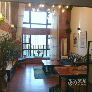 广州喧嚣中的一缕宁静公寓(长岗街分店)酒店提供图片