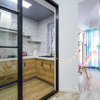 ����ԲԲԲС��(�����й�ҵչ���ݷֵ�)�Ƶ��ṩͼƬ