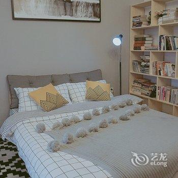 重庆南岸『原住』民宿(和平路分店)酒店提供图片