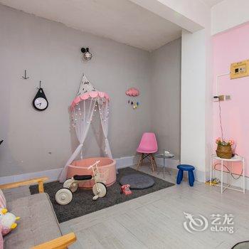 广州pinku13号地铁东站正佳天河公寓(健康生活艺术馆分店)酒店提供图片