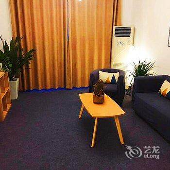 成都小黑锅公寓酒店提供图片