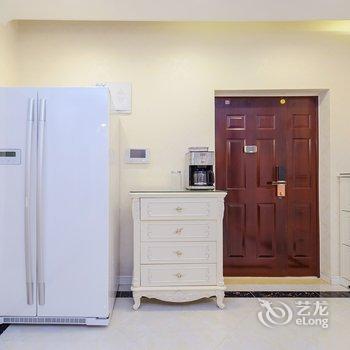 重庆解放碑博众民宿酒店提供图片