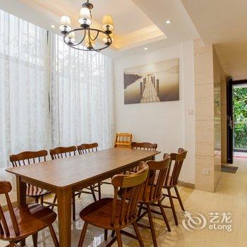 广州明月山溪小家度假别墅(4路公交明月山溪总站分店)酒店提供图片
