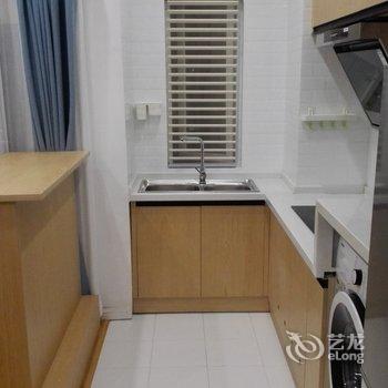 重庆恍然间公寓(周公馆分店)酒店提供图片