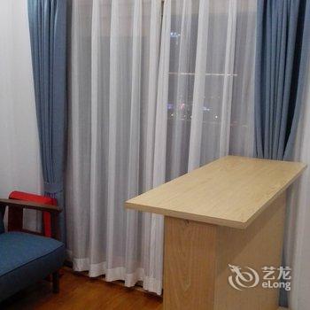 重庆恍然间公寓(周公馆分店)酒店提供图片