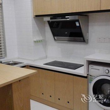 重庆恍然间公寓(周公馆分店)酒店提供图片