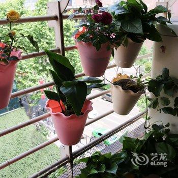 成都五公里小姐公寓(古大圣慈寺分店)酒店提供图片