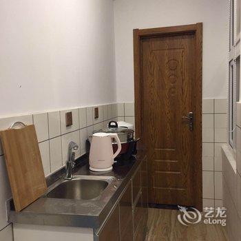 倪家民宿(青岛辛家庄北山公园店)酒店提供图片