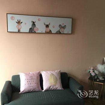 重庆庄严公寓(渝宠主题乐园分店)酒店提供图片