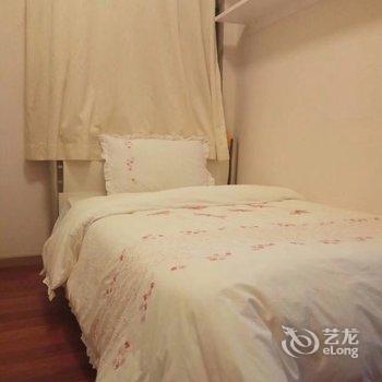 广州长隆大夫山祈福别墅短租(倚湖街分店)酒店提供图片