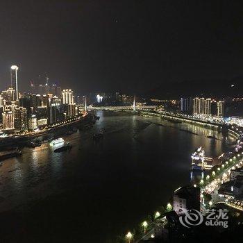 重庆黑林错觉公寓(黄葛晚渡分店)酒店提供图片