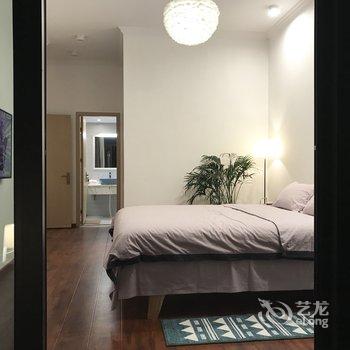 重庆黑林错觉公寓(黄葛晚渡分店)酒店提供图片