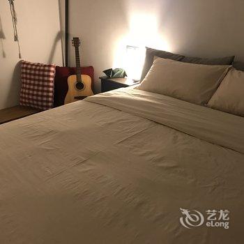 重庆黑林错觉公寓(黄葛晚渡分店)酒店提供图片