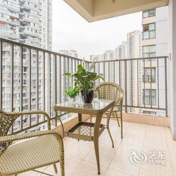 成都亚荣实业公寓(新华村分店)酒店提供图片