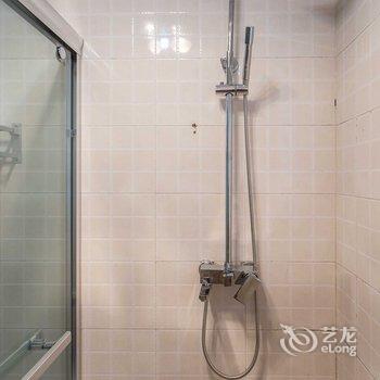 成都亚荣实业公寓(新华村分店)酒店提供图片