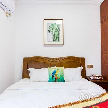 重庆等花开小窝公寓(下纯阳洞街分店)酒店提供图片