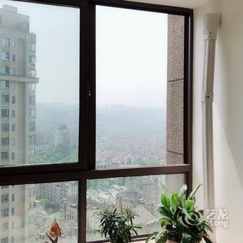 重庆御风而行公寓酒店提供图片