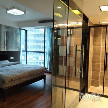 重庆奔跑吧小飞机公寓(南滨路景区分店)酒店提供图片