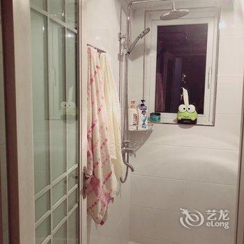 重庆Warm.小窝公寓(重庆市工业展览馆分店)酒店提供图片