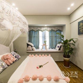 重庆观音桥邦兴北都鸟语花香公寓(长江村分店)酒店提供图片