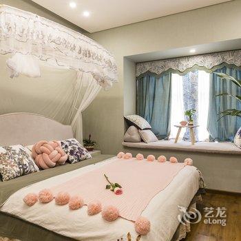 重庆观音桥邦兴北都鸟语花香公寓(长江村分店)酒店提供图片