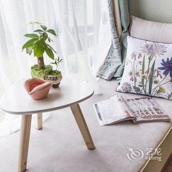 重庆观音桥邦兴北都鸟语花香公寓(长江村分店)酒店提供图片